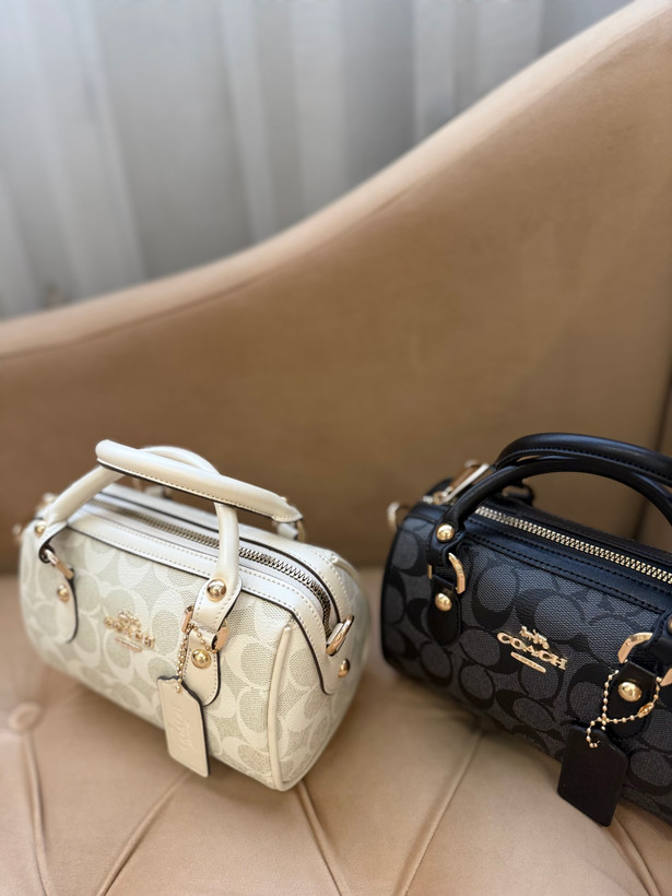 کیف مینی صندوقی کوچ وارداتی