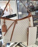کیف دوشی مستر کوالیتی coach /LV /MK