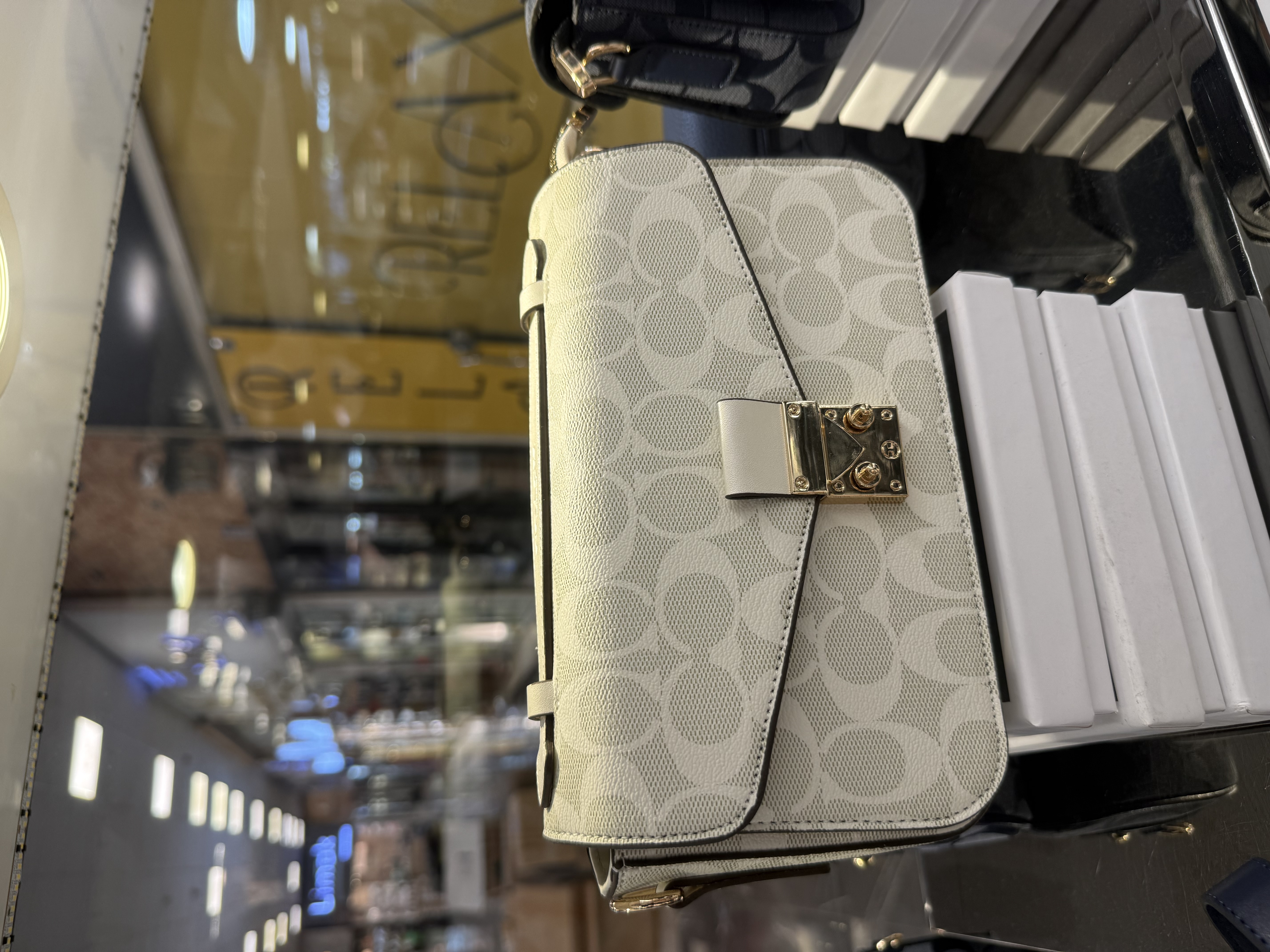 کیف وارداتی کوچ قفل دار coach